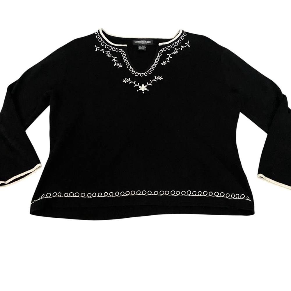 World Republic Clothing Women's Black & White Embroidered Top 3/4 Sleeves Size L